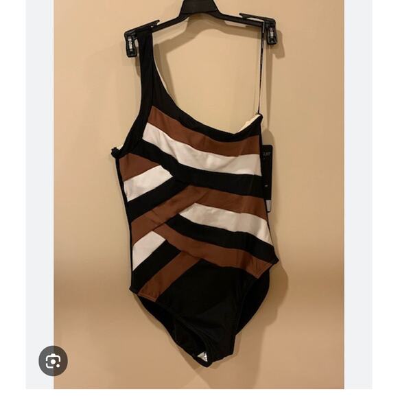Miraclesuit Women's Spectra Matrix One-Shoulder One-Piece Swimsuit Size 12 NWT - Picture 6 of 12